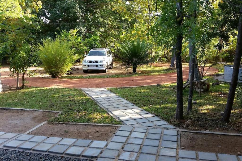 Hiddenside Of Waya Ulpatha Villa Sigiriya Exterior photo